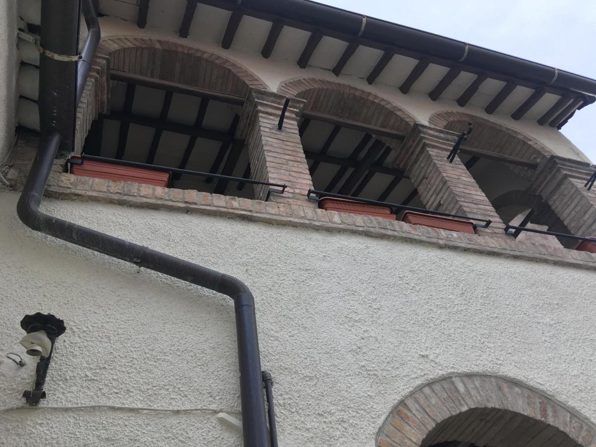 I 3 Fratelli Lägenhet Foligno Exteriör bild